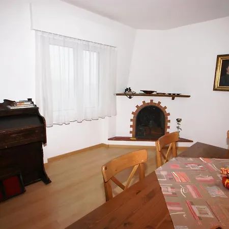 Apartment Verbanella *